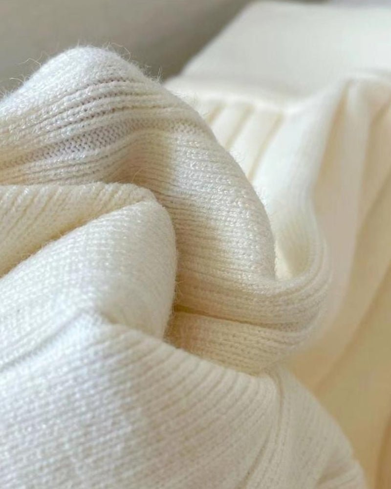 Oxford Pleated Wool Mini - Belfaire & Co.
