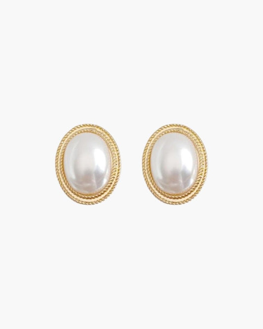 Radiance Oval Pearl Studs - Belfaire & Co.